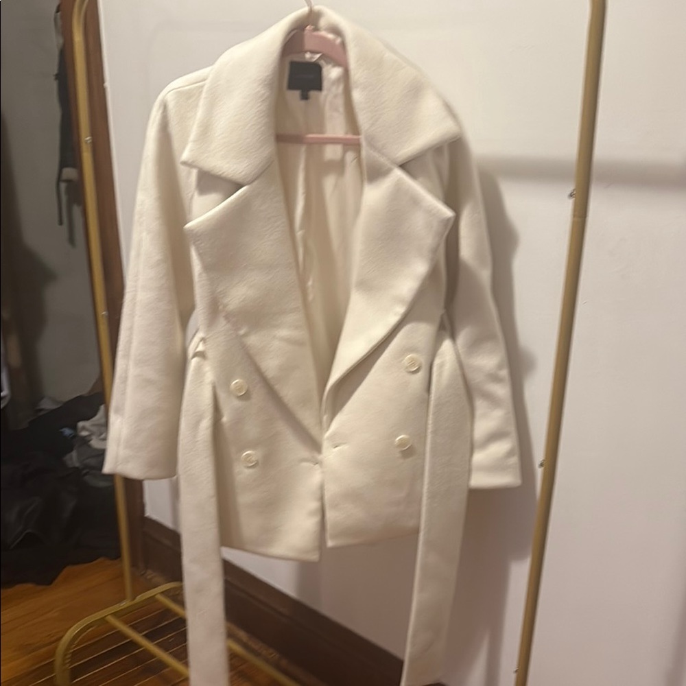 Elegant White Double-Breasted Women's Coat